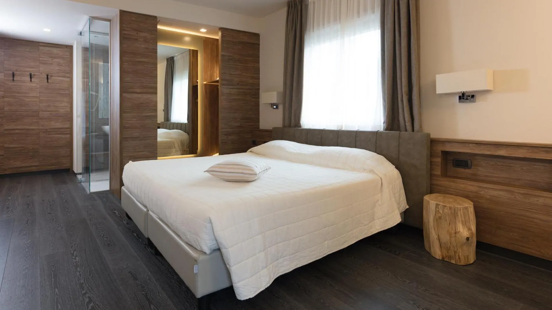 Miramonti Park Hotel بورمْيو