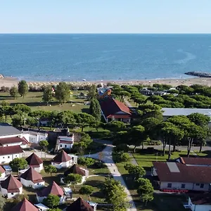 https://villaggio-san-paolo-cavallino-treporti.hotelinveneto.com