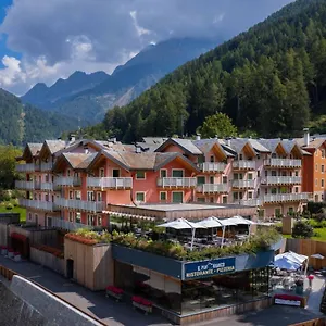 Adamello Hotel apartamentowy
