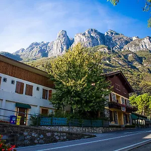 La Hotel