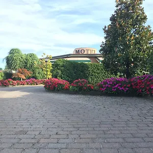 Luna Hotel