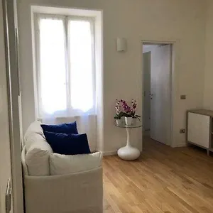 https://angels-house-la-spezia.hotelitalianriviera.com