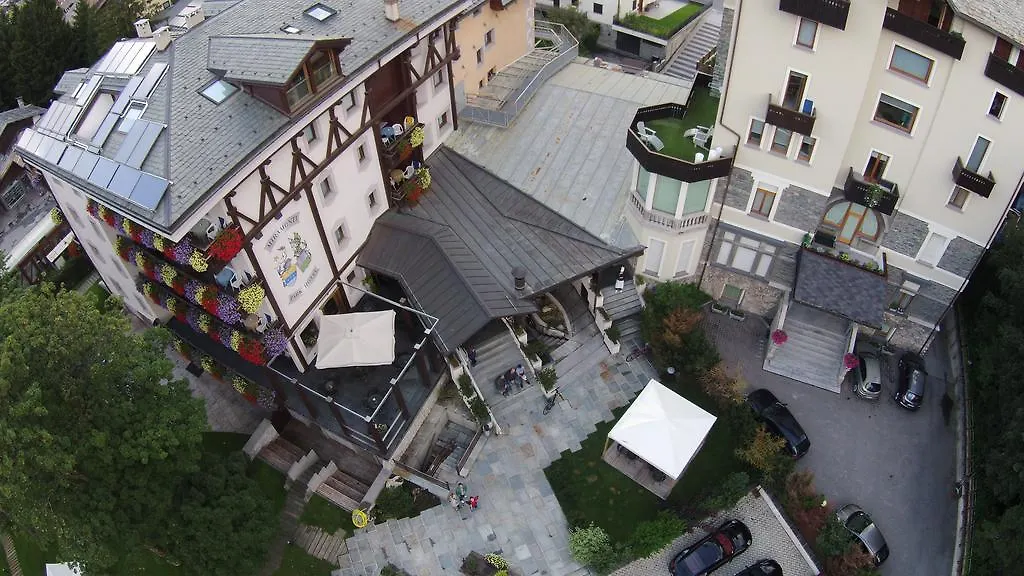 Miramonti Park Hotel Bormio 4*,  Itália